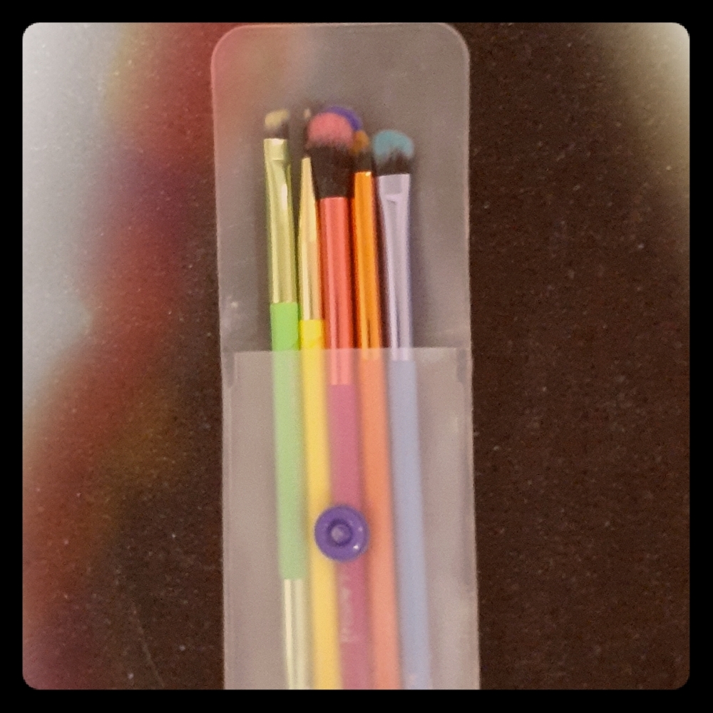 Brand new eye makeup brushes